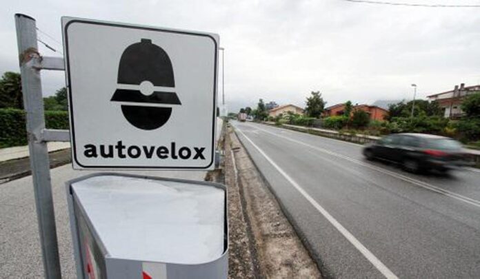 autovelox-danneggiati-in-veneto,-identificato-il-fantomatico-fleximan?